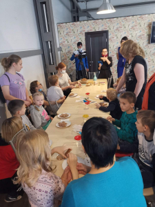 Замечательный праздник "Зажги синим"