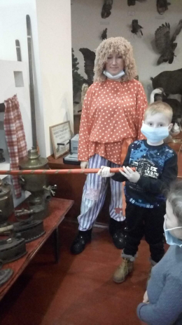 У Домового в гостях.