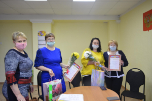 День матери 2020