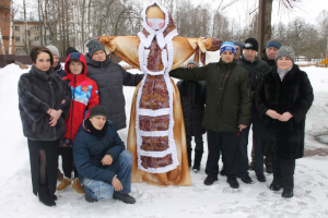 Двухметровая красавица - Масленица!