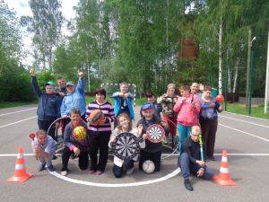 Весело встретили лето!