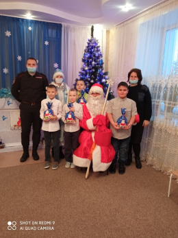 Полицейский Дед Мороз у нас в гостях