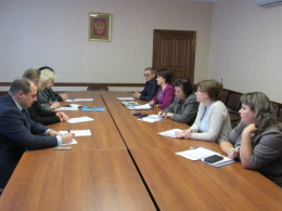 30 ноября 2018 года директор ГКУ ОСЗН по Вязниковскому району Г.В. Смирнова приняла участие в первом заседании Попечительского совета, созданного при ГБУСОВО «Вязниковский дом-интернат для престарелых и инвалидов «Пансионат имени Е.П. Глинки»