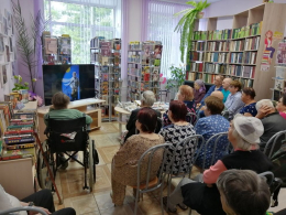 Литературно-музыкальный вечер, посвящённый автору песни «За туманом и за запахом тайги» Юрию Кукину, прошел в библиотеке панситоната