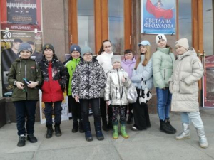 Театральные каникулы