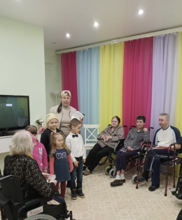 Время делиться Пасхальной радостью