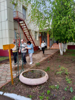 Плановая тренировка по эвакуации персонала и проживающих в праздничный день.