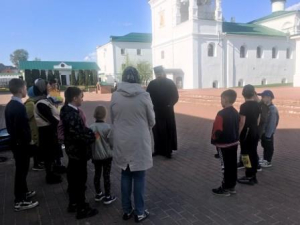 Прикоснулись к святыням