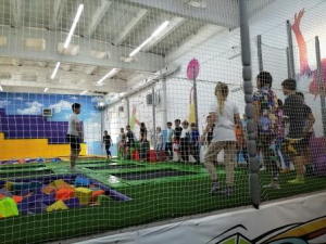 Праздник на батутах