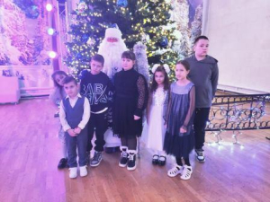 Весело, весело встретим Новый год!