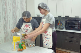 Лакомство в кружке