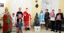 Весело и дружно встретим Новый год