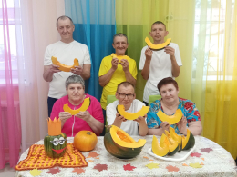 ЗОЛОТАЯ КОРОЛЕВА
