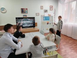 ПОЗНАВАТЕЛЬНЫЙ ЧАС «ЛЕГКО ЛИ БЫТЬ НЕ ТАКИМ, КАК ВСЕ?»