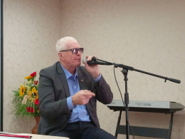 ЛИТЕРАТУРНАЯ ГОСТИНАЯ. ВСТРЕЧА С ПОЭТОМ.