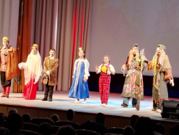 В НЕКОТОРОМ ЦАРСТВЕ, В НЕСМЕЯНИНОМ ГОСУДАРСТВЕ