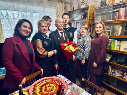  Поздравление с днем рождения ветерана ВОВ Гаврилова Анатолия Васильевича