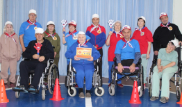 Золотой значок