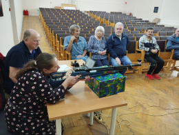 Стрельба из лазерной винтовки Стрельба из лазерной винтовки