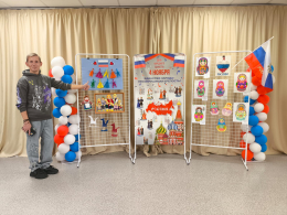 Выставка работ проживающих "В единстве - наша сила" Выставка работ проживающих "В единстве - наша сила"