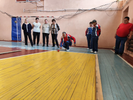 На базе спортивного зала Зареченского сельского дома культуры состоялись соревнования по бочче, организованные в честь Дня пожилого человека.