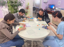 Игры в квартире сопровождаемого проживания