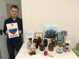 Творческая выставка работ Д.Мысина