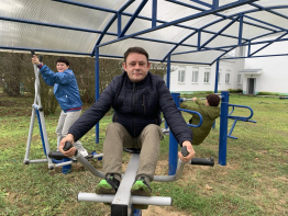 Дышим полной грудью: ежедневные занятия на свежем воздухе!