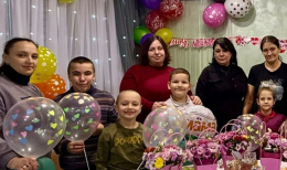 Владимирский СМФЦ празднует День матери