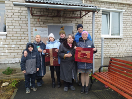 Подарки от наших проживающих жителям поселка