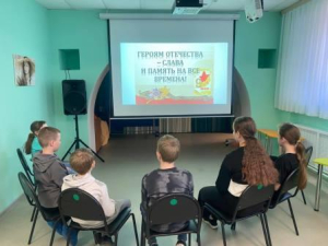 Герои в нашей памяти живут