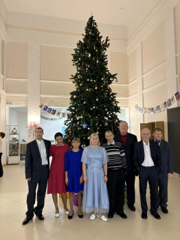 Новогодний бал-маскарад спецолимпийцев