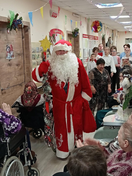 Концертная программа "Ёлка в гости всех зовёт"