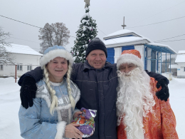 Рождество приходит в каждый дом: Праздник света и тепла в Доме социального обслуживания!