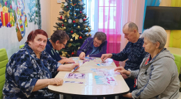 СОБИРАЕМ ПАЗЛЫ...