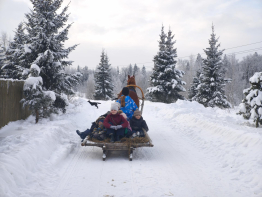  Зимняя сказка в «Зазеркалье»