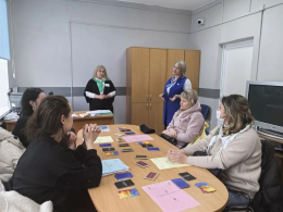 На встрече с женщинами, имеющими детей дошкольного возраста, в центре занятости