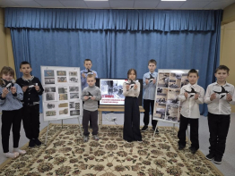 УРОК МУЖЕСТВА «МЫ ПОМНИМ ТВОЙ ПОДВИГ, ЛЕНИНГРАД»