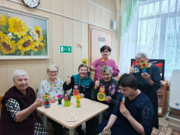 Цветы и Матрешки оживают под кистью! 