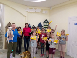 Сеанс канистерапии для воспитанников центра.