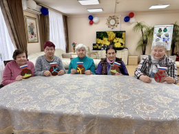 В Центре дневного пребывания «Территория заботы» в преддверии Дня защитника Отечества прошел мастер – класс. 