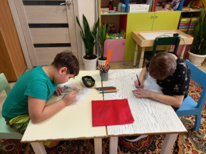 Занятие с психологом "Фрактальное рисование"