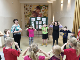 Живой интерес к народным промыслам России