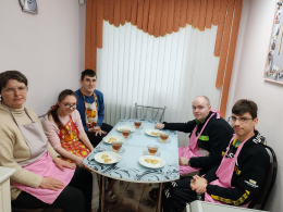 Печем печенье для мамы