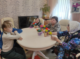 Мастер-класс «Весенний цветок».