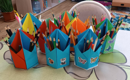 Подставка своими руками