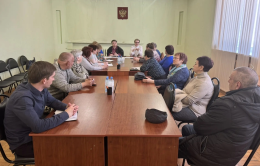 На территории пос. Вольгинский прошла встреча с семьями участников специальной военной операции.