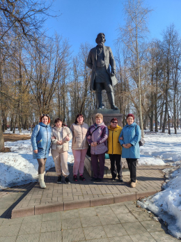 Семьи участников СВО посетили Музей хрусталя имени Мальцовых