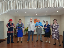 "СМЕХ С ДОСТАВКОЙ НА ДОМ!"