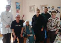 Ветеран Великой Отечественной войны Зинаида Дмитриевна из пос. Машиностроитель, отметила свой 99-ый день рождения.